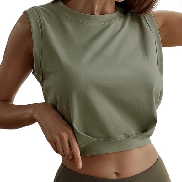 ARRIVE Guide Crop Top Athletic Shirt - Picture 1 of 5